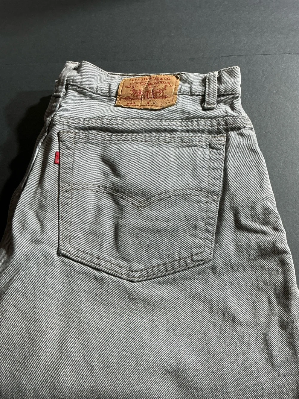 Levi's Men's Relaxed Fit Gray Denim Jeans with Leather Patch